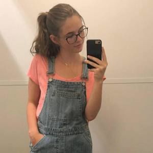 Meet your Posher, Annie